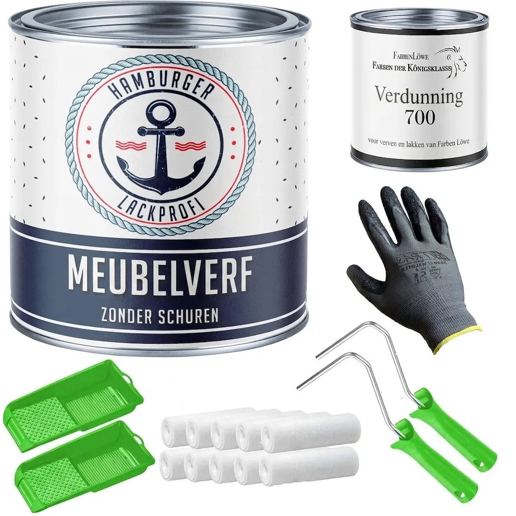 Schilderset met meubelverf van Hamburger Lackprofi, verdunner van Farben Löwe, rollers, trays en handschoenen.